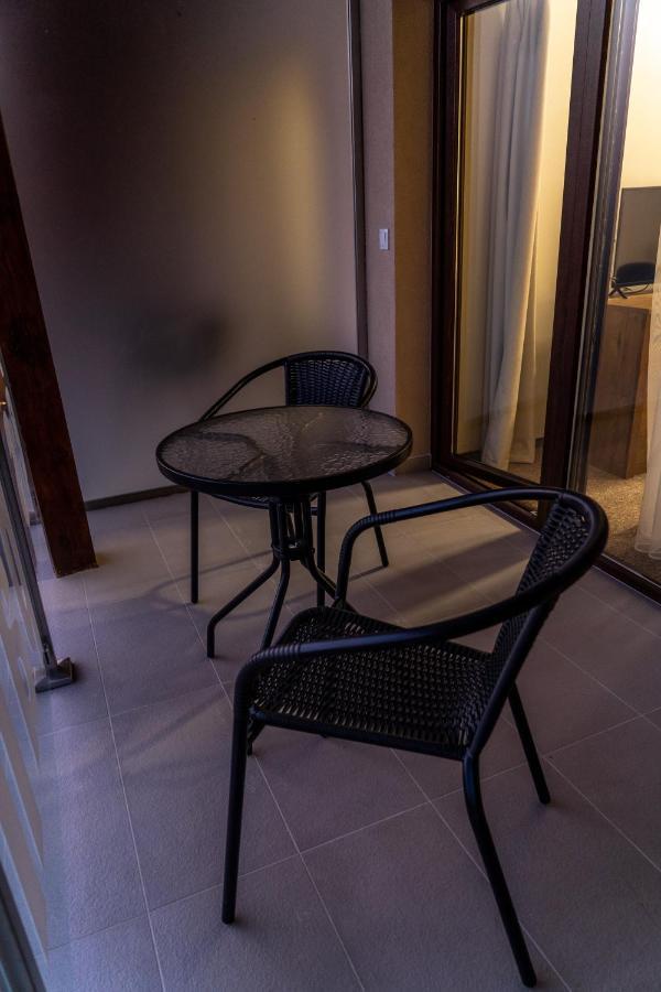 Rozsa Etterem & Panzio Bed and Breakfast Pécs Buitenkant foto