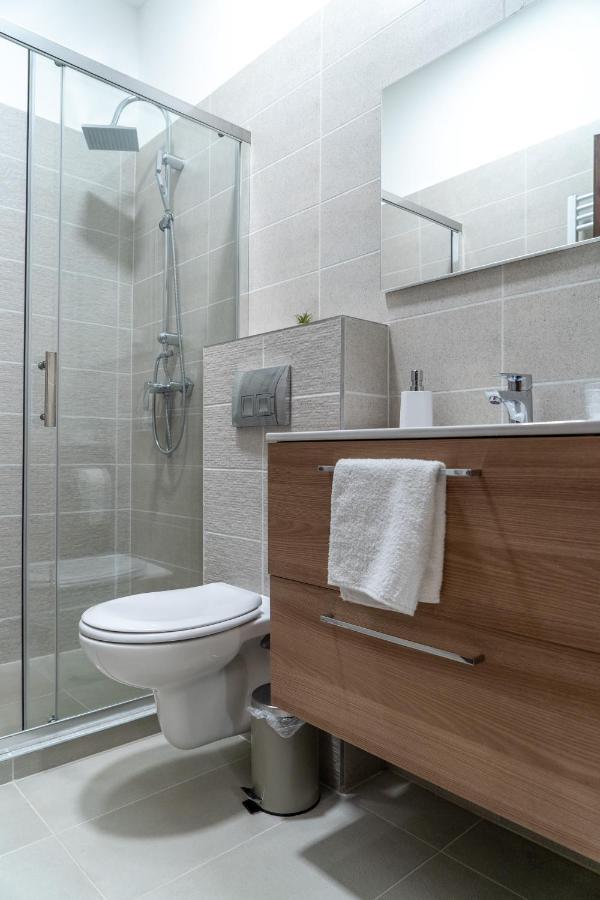 Rozsa Etterem & Panzio Bed and Breakfast Pécs Buitenkant foto